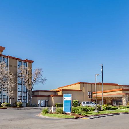 מלון Carmichael Wyndham Sacramento מראה חיצוני תמונה