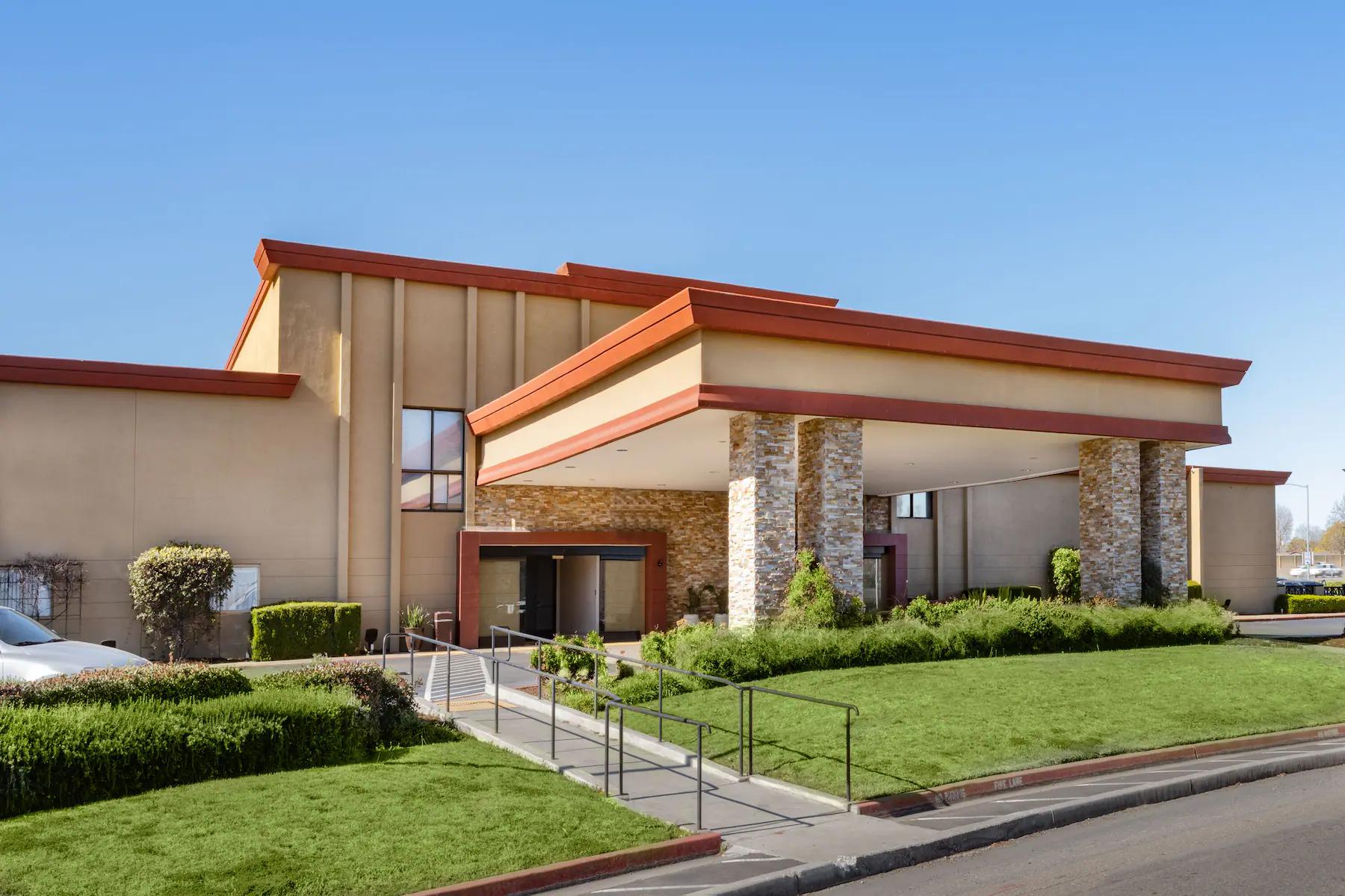 מלון Carmichael Wyndham Sacramento מראה חיצוני תמונה