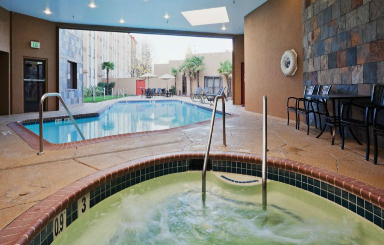 מלון Carmichael Wyndham Sacramento מראה חיצוני תמונה